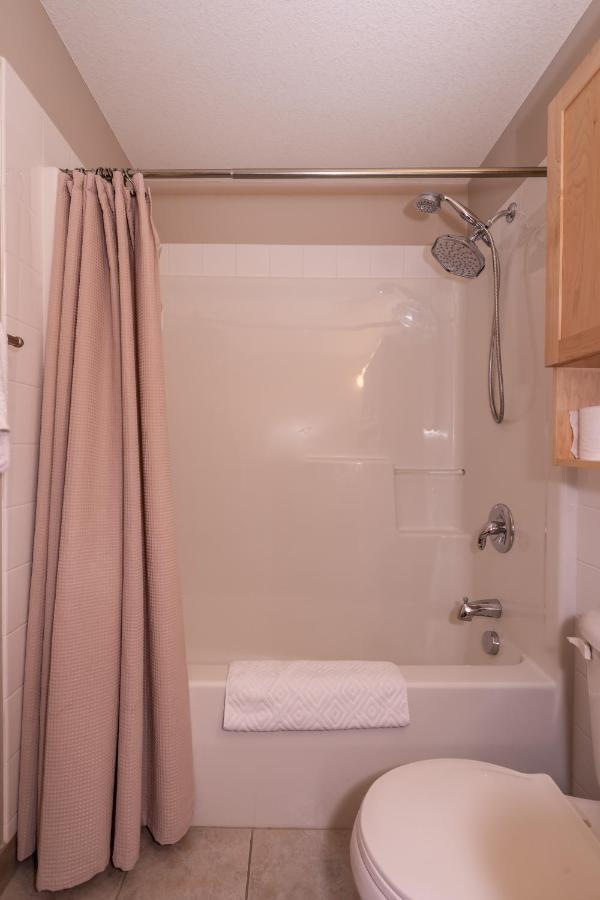 Fenwick Vacation Rental Open Hot Tub Glorious Mountain 2 Bedroom Canmore Ngoại thất bức ảnh